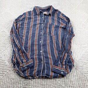 Universal Thread Shirt Women's M Striped Preppy Academia Resort Coastal Beach